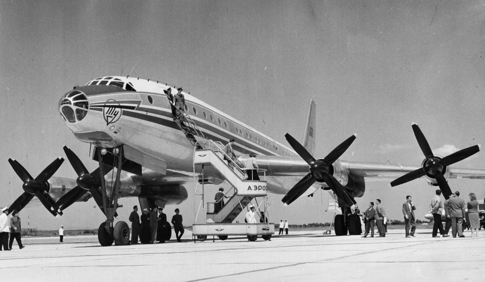 Ту-114 садится в Будапеште, 5 июня 1959 года