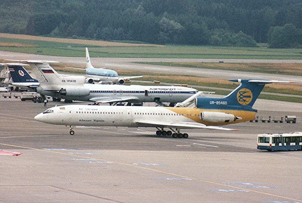 An Air Ukraine Tu-154 and an Aeroflot Tu-154, Zurich, 1994