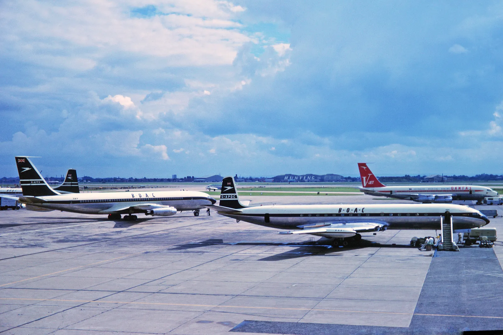 A BOAC Comet 4 and a BOAC Boeing 707 at Heathrow, 1963